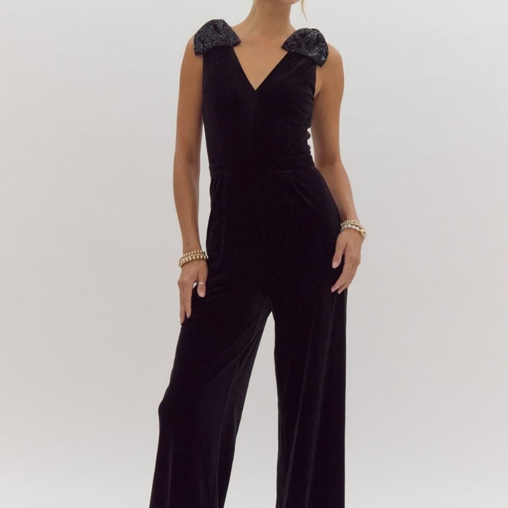 NWT Entro Black Velvet Wide Leg Jumpsuit With Sequin Bow Shoulder
